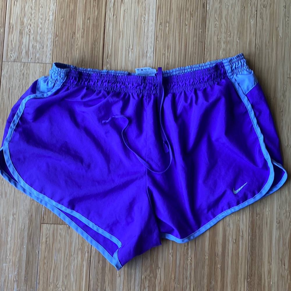 NIKE dry-fit lined shorts
